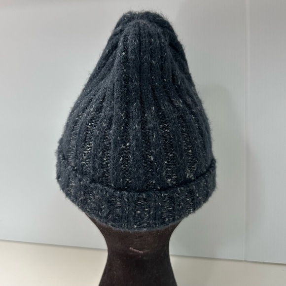 The North Face Blue Lined Cable Knit Beanie Unisex One-Size Outdoors Cozy - Picture 3 of 8